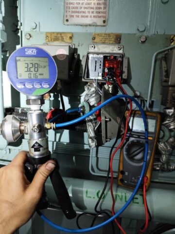 ναυτιλιακοί αυτοματισμοί Πειραιάς marine automation Piraeus ship automation systems automation service πλοίων marine electrical service Greece ship control systems repair PLC σε πλοία marine engineer automation