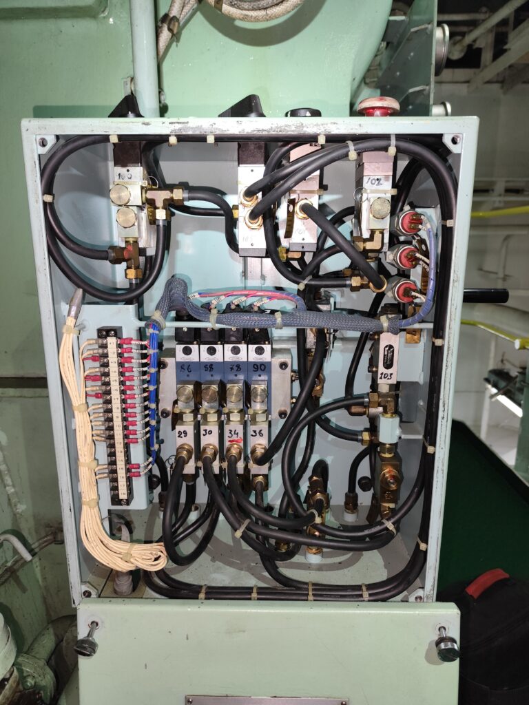 pneumatic systems Greece