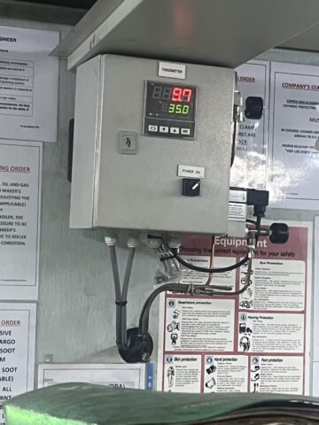 ναυτιλιακοί αυτοματισμοί Πειραιάς marine automation Piraeus ship automation systems automation service πλοίων marine electrical service Greece ship control systems repair PLC σε πλοία marine engineer automation